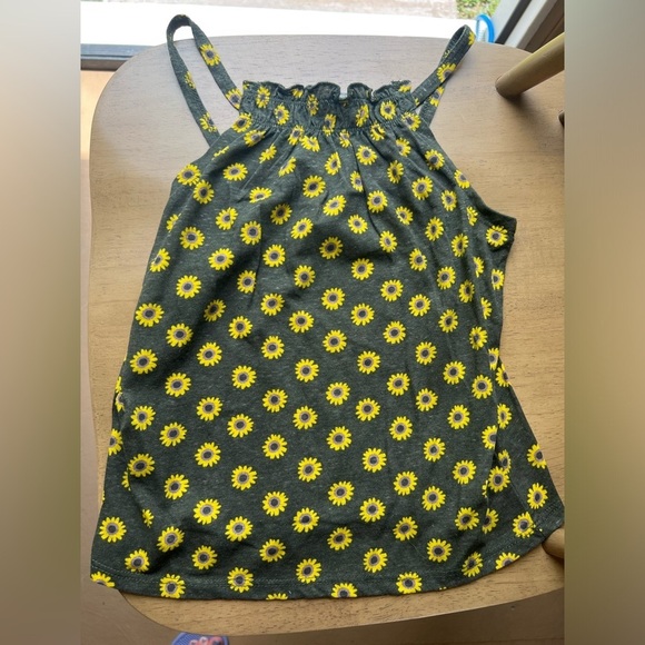Melrose and Market Other - Melrose & Market Sunflower Tank Top- Size Small (7/8)